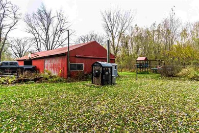 5267 S Christianson Rd, Janesville, WI 53546 - photo 6
