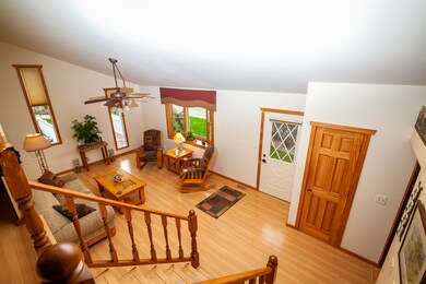 103 W Crystal St, Mundelein, IL 60060 - photo 3