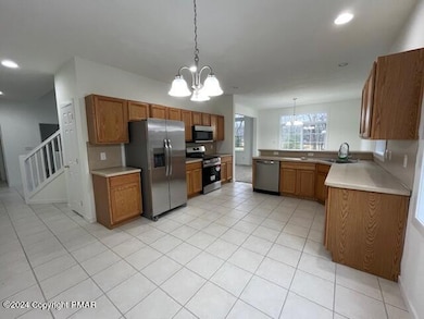 409 Gentian Ln, Pocono Pines, PA 18350 - photo 3