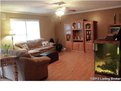 140 Sammys Ct, Mount Washington, KY 40047 - photo 2