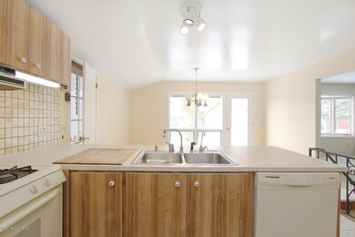 1745 Ball Ave NE, Grand Rapids, MI 49505 - photo 7