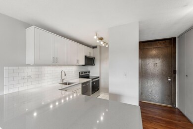 19 S 1st St unit B904, Minneapolis, MN 55401 - photo 5