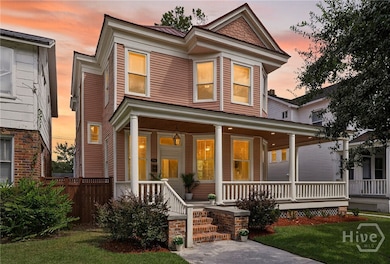 706 E Henry St, Savannah, GA 31401 - photo 2