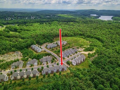 79 Green Briar Rd unit 79, Fitchburg, MA 01420 - photo 2