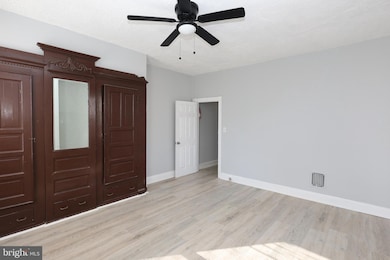 76 W Sharpnack St, Philadelphia, PA 19119 - photo 6