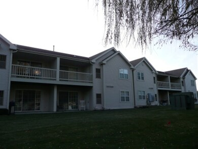 957 Park St unit 201, Oregon, WI 53575 - photo 2