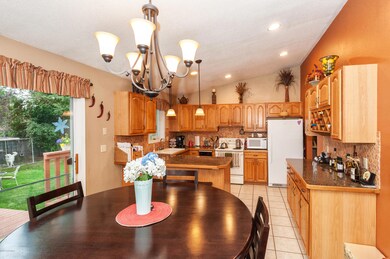 Kitchen 4