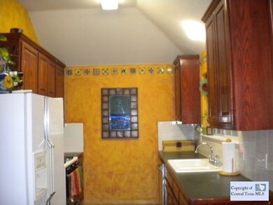 1902 Ramona Cir, San Marcos, TX 78666 - photo 2