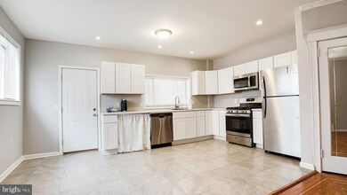 917 Yeadon Ave, Lansdowne, PA 19050 - photo 2