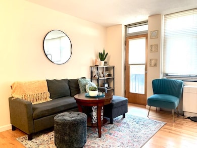 125 Trapelo Rd unit 8, Belmont, MA 02478 - photo 2