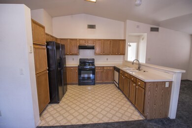 5991 N Belbrook Dr, Tucson, AZ 85741 - photo 4