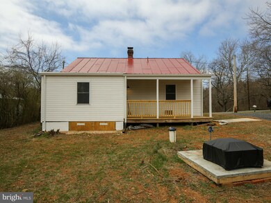 84 Freezeland Rd, Linden, VA 22642 - photo 5