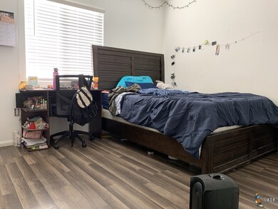 887 Rose Ave, El Centro, CA 92243 - photo 3