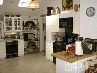 27 Dorian Rd, Metuchen, NJ 08840 - photo 5