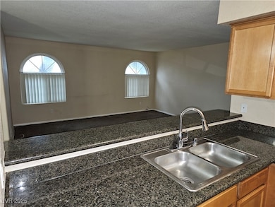 3145 E Flamingo Rd unit 1063, Las Vegas, NV 89121 - photo 5