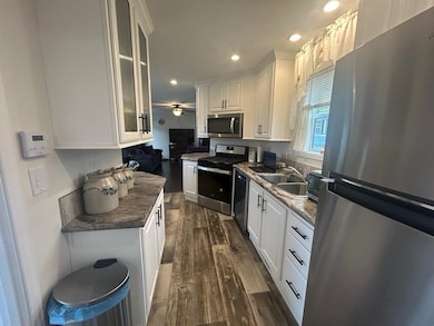 206 Sherwood Glen, Somersworth, NH 03878 - photo 6