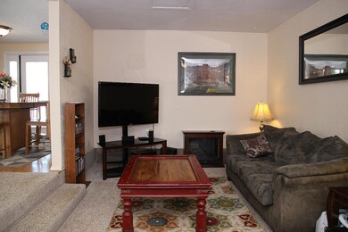 Family Room V1