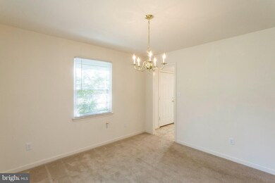 9640 Hagel Cir unit D, Lorton, VA 22079 - photo 6