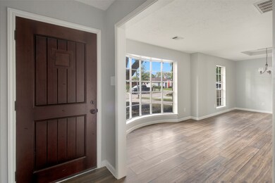 10506 Sageforest Dr, Houston, TX 77089 - photo 4