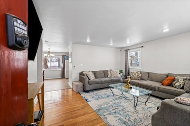 1511 Paula Dr, Champaign, IL 61821 - photo 3