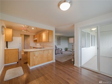 20145 Vikings Crest Loop NE unit 3-203, Poulsbo, WA 98370 - photo 4