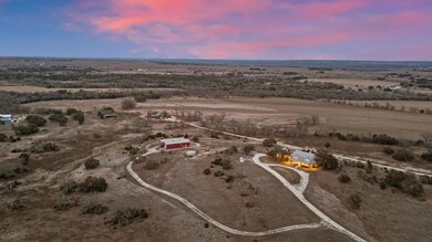 1274 County Road 2806, Lampasas, TX 76550 - photo 7