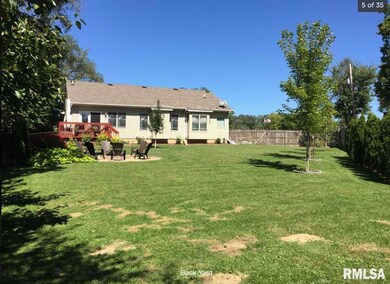 1955 W 53rd St, Davenport, IA 52806 - photo 5