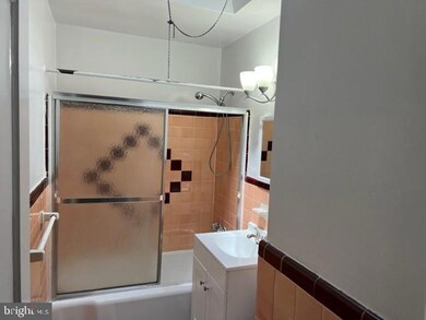 4305 Chippendale St, Philadelphia, PA 19136 - photo 4