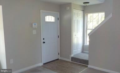 7831 Suiter Way, Hyattsville, MD 20785 - photo 2