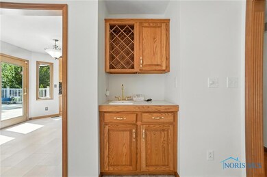 705 Deer Valley Ct, Findlay, OH 45840 - photo 7