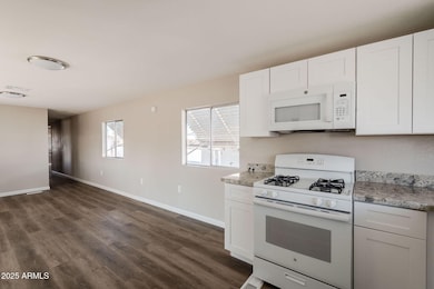 14-web-or-mls-Apache Trail-14