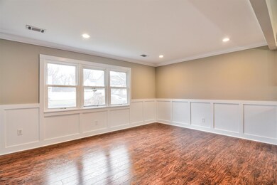 03-Living Room