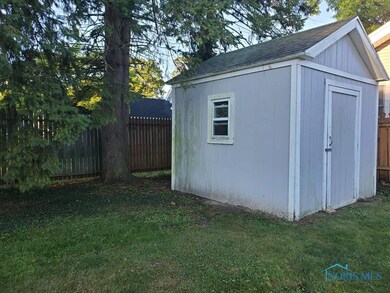 102 Elmwood St, Delta, OH 43515 - photo 5