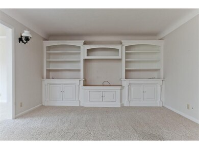 425 Red Fox Rd SE, Cedar Rapids, IA 52403 - photo 5