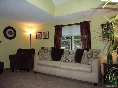 791 Meadow Dr, North Tonawanda, NY 14120 - photo 2