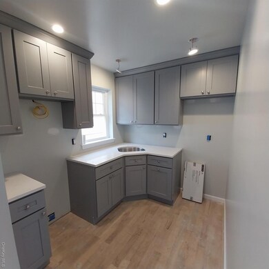 343 Jackson St unit 3, Hempstead, NY 11550 - photo 4