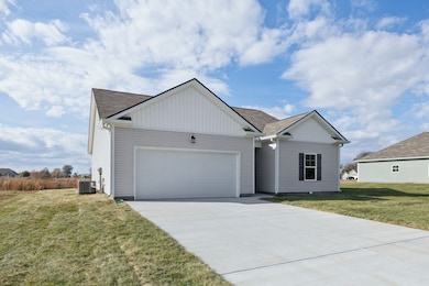 2022 Tobey Ln, Murfreesboro, TN 37127 - photo 2