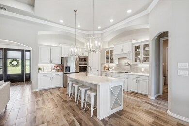 133 Helton, Granbury, TX 76049 - photo 6