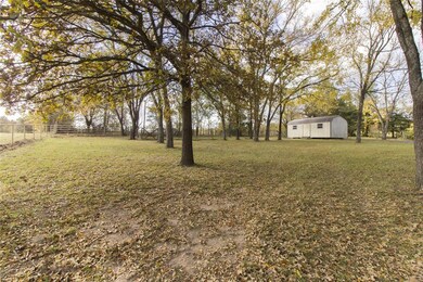 1105 Immigrant Trail Rd, Denison, TX 75021 - photo 3