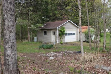 153 Walker Dr, Burnside, KY 42519 - photo 5