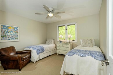 235 twin bedroom