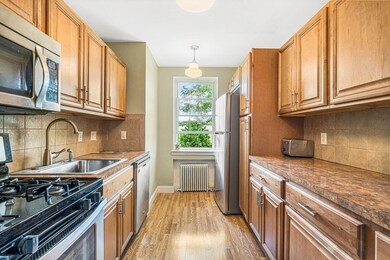 37 Commonwealth Ave unit 32, Chestnut Hill, MA 02467 - photo 5