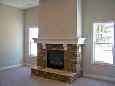 201 Sandy Springs Rd, Aberdeen, NC 28315 - photo 5