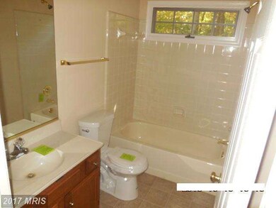 6402 Medallion Dr, Fredericksburg, VA 22407 - photo 6