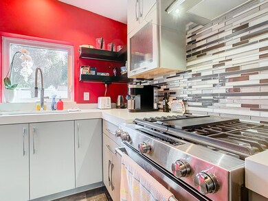 301 N Azure Lane-23