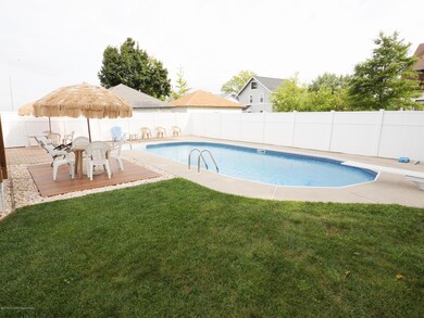 22 Prospect St, Keyport, NJ 07735 - photo 7