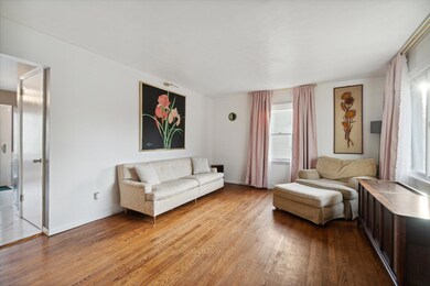 07-1079-Coldbrook-St-NE-Grand-Rapids-MI-