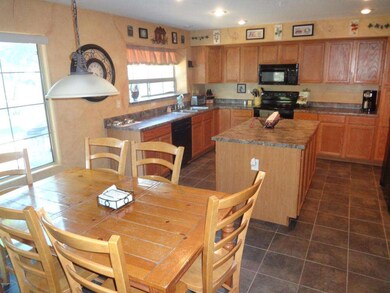 Eat in Kitchen