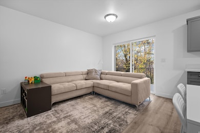 645 S Plum Creek Ln E, Ogden, UT 84404 - photo 6