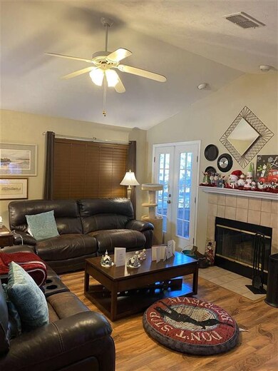 179 Mulberry Cir, Crawfordville, FL 32327 - photo 5